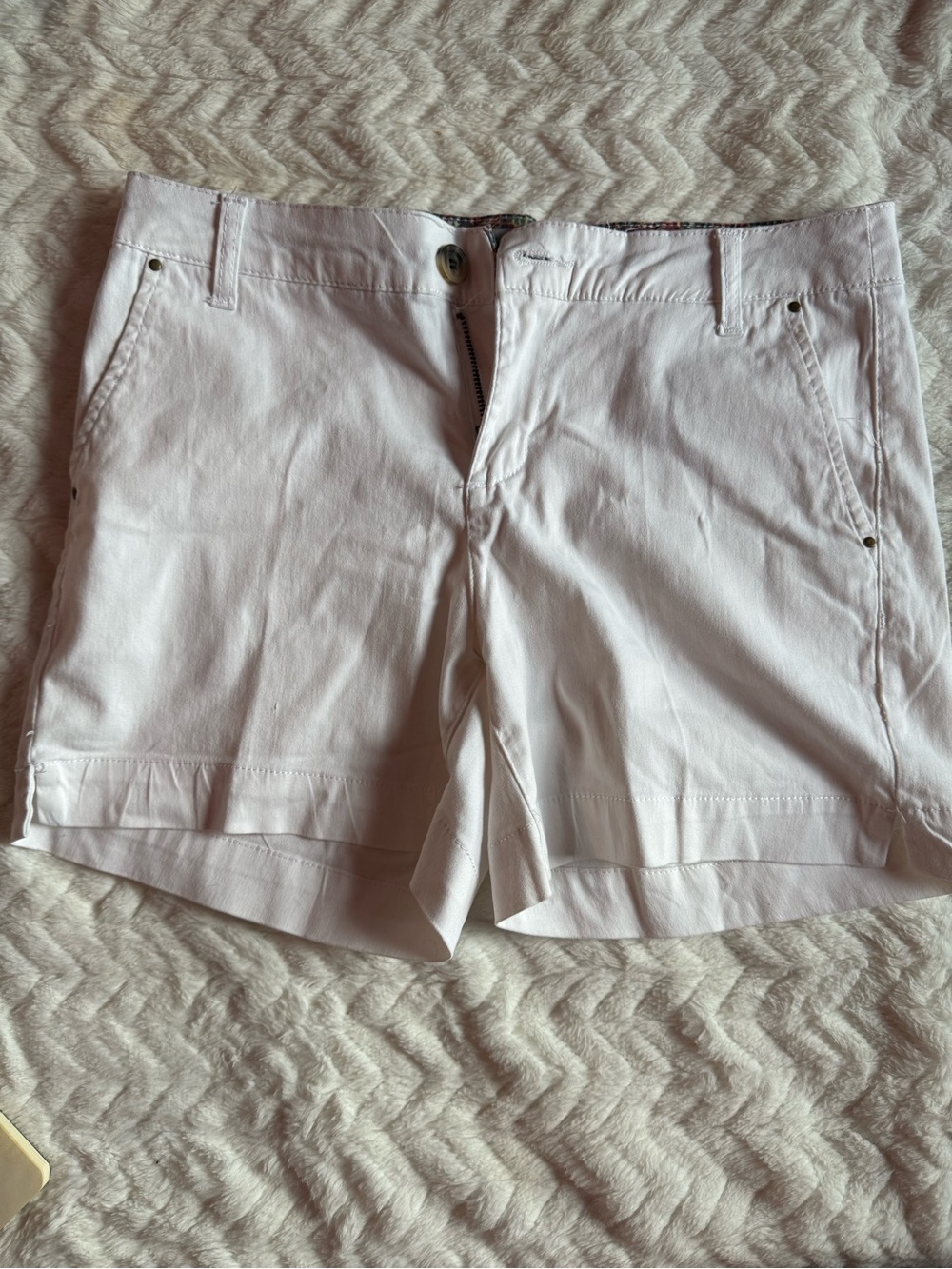 one 5 one White Women's Bermuda Shorts